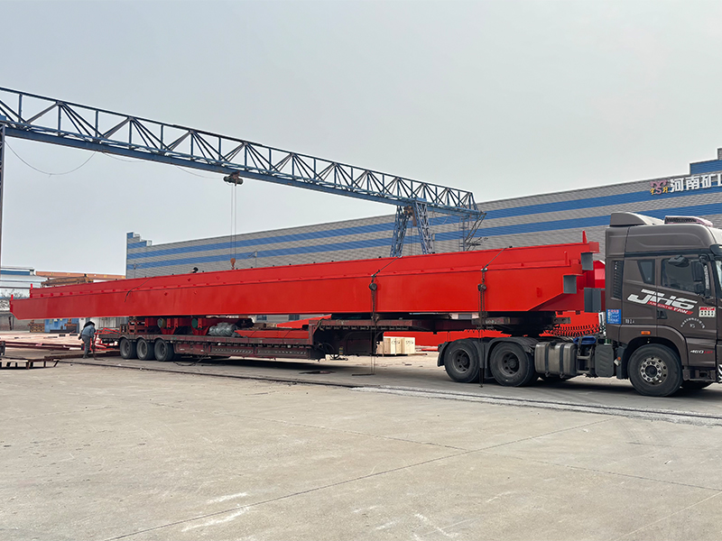 葫蘆雙梁、電動(dòng)單梁 LH5t-30.34m LD5t-30.34m 制作完成 裝車發(fā)出