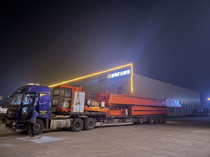 全包廂半龍門 MHB3t-6m 制作完成 裝車發(fā)出